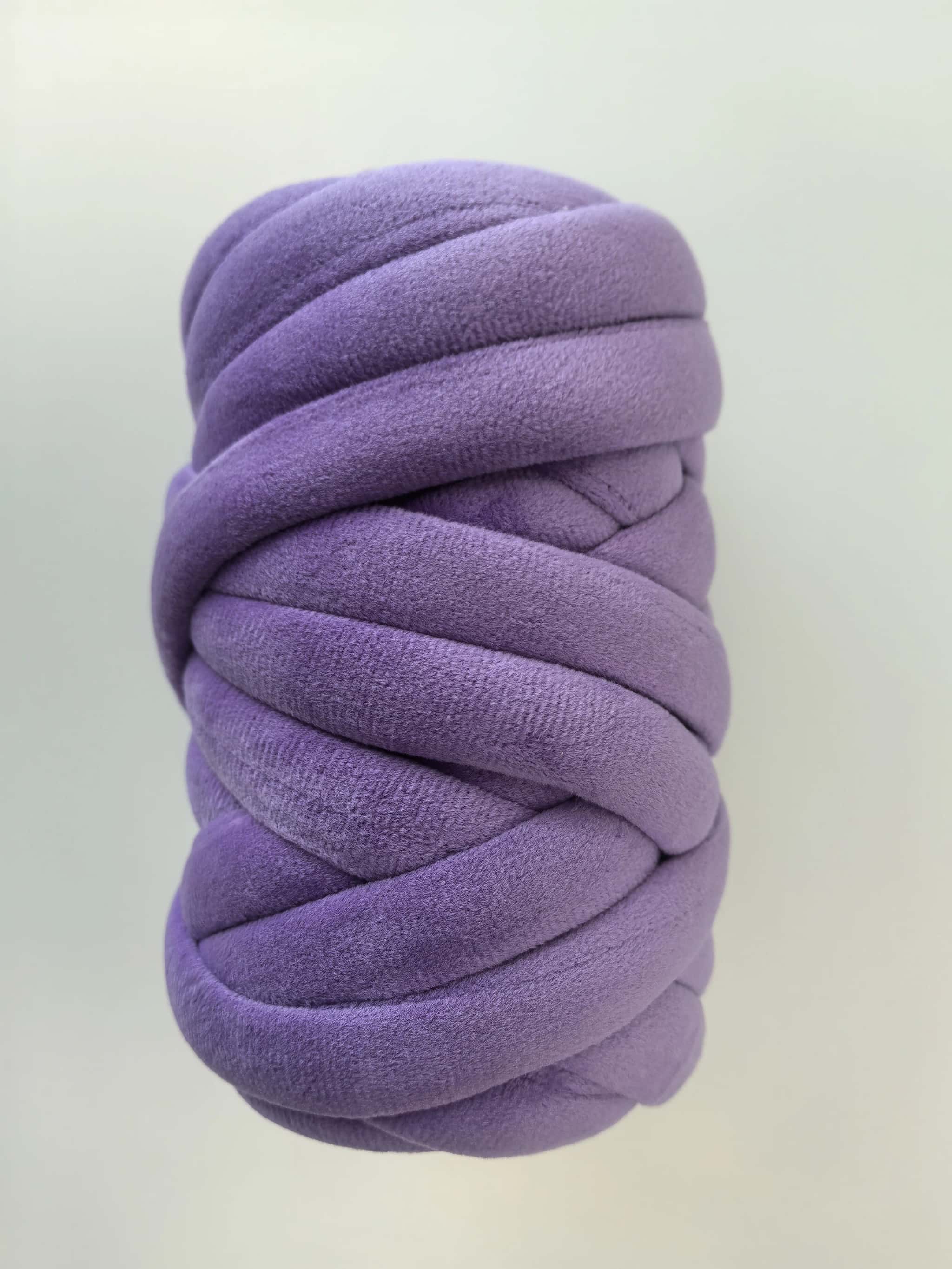 Ultra Soft Chunky Yarn for Hand Knitting, Lush Velvet Fabric Tube Yarn to Make Handbags, Pillows, Blankets, Purse,Crafts.
